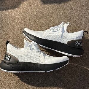 Brand New!!! Under Armour Unisex HOVR Phantom 3 SE Reflect sneakers
